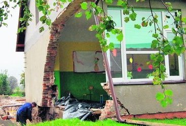 Katastrofa budowlana w szkole