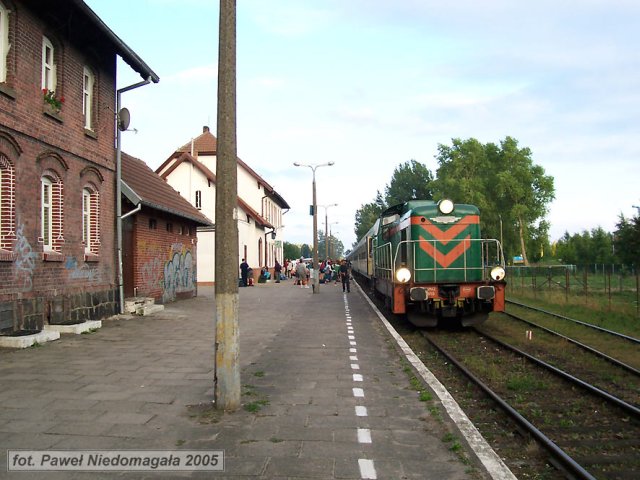 Dworzec PKP w Łebie