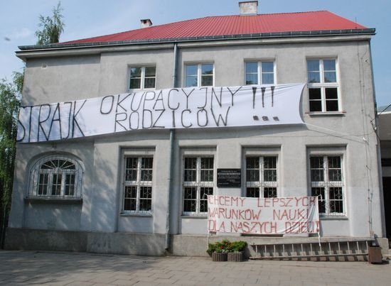 Bitwa o szkołę w Rumi