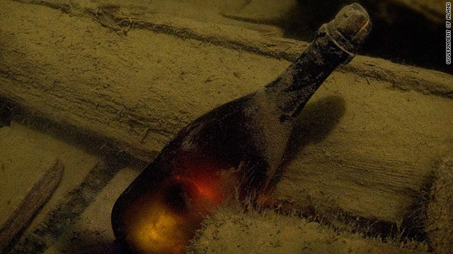 t1larg_baltic_champagne
