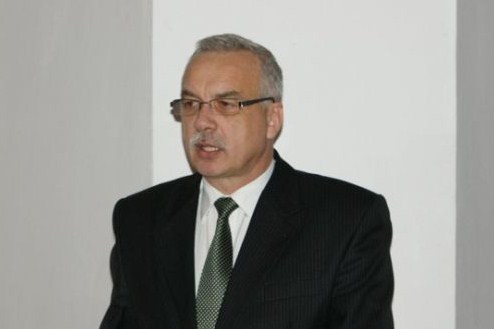 Burmistrz dobrze zarobi