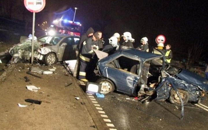 Trzy samochody zderzyły się w Żukowie