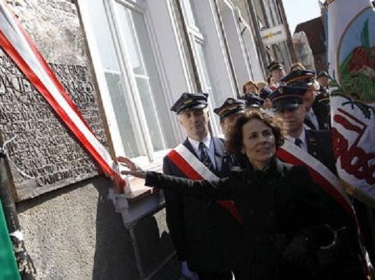 Tablica Macieja Płażyńskiego