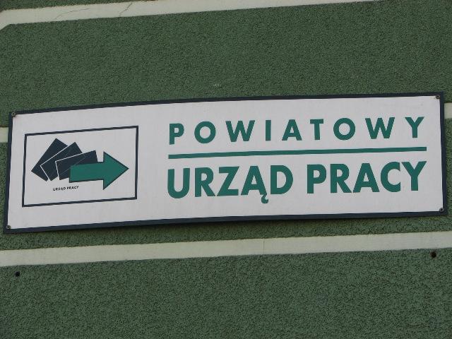 Więcej pieniędzy na miejsca pracy