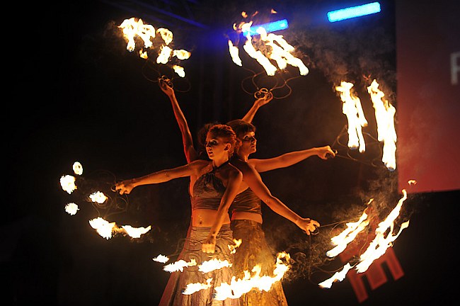 Fireshow na festiwalu FROG