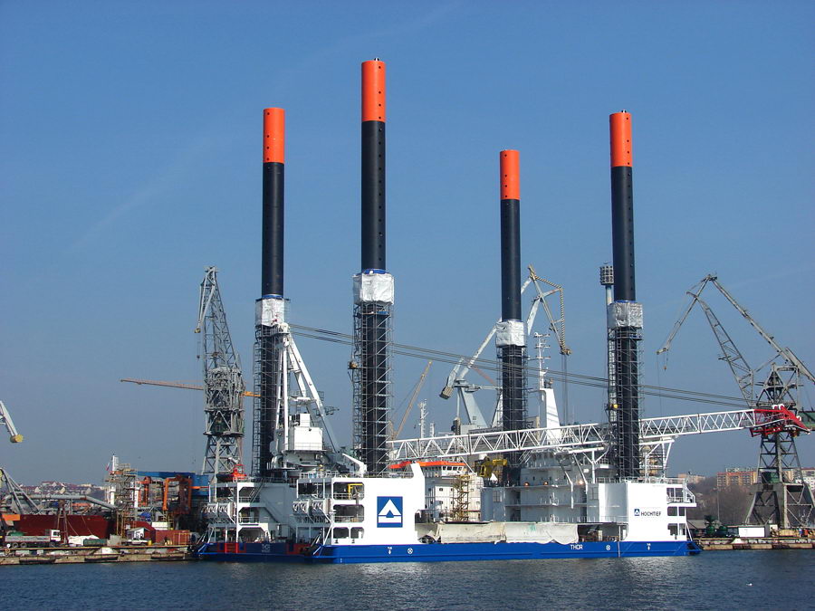 Kontrakt dla stoczni Crist