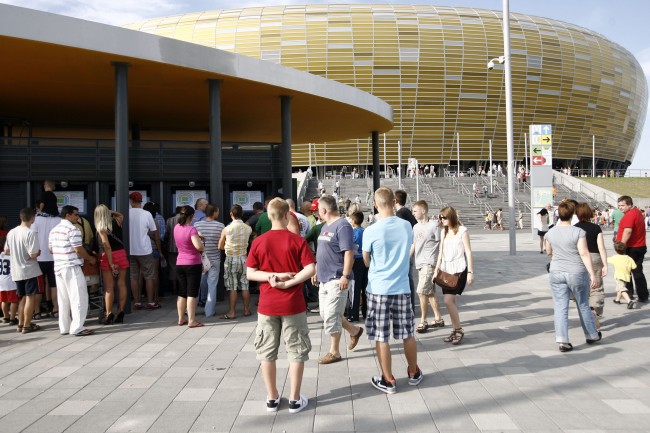 Uniknęli kompromitacji – jednak zagrają