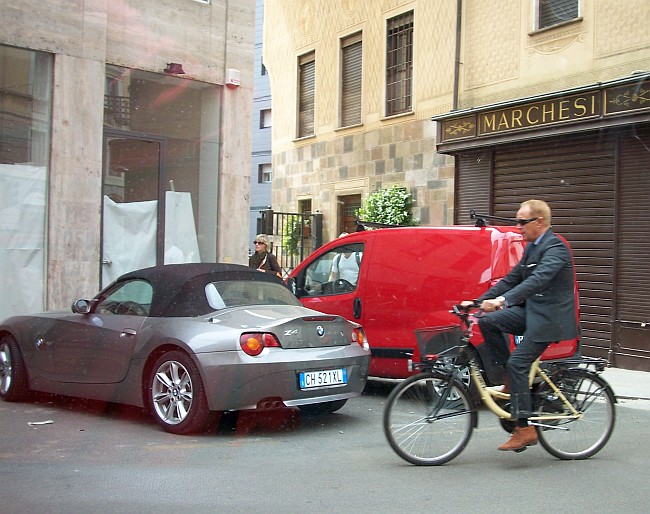 Sami pomalowali śluzy rowerowe