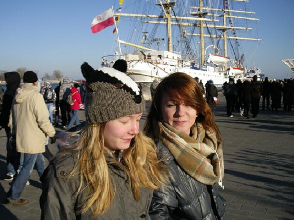 Turyści spędzają święta nad morzem