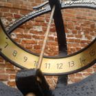 zegar-sloneczny-lebork-04