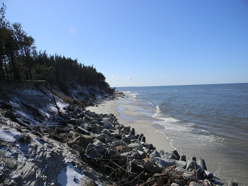 Niemcy umacniają polski brzeg morski