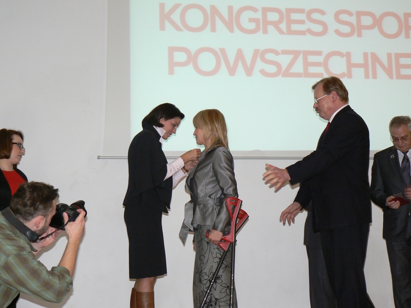 Minister Joanna Mucha doceniła trenerkę rumskich Spinek