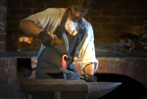 Gdańszczanie kują orła