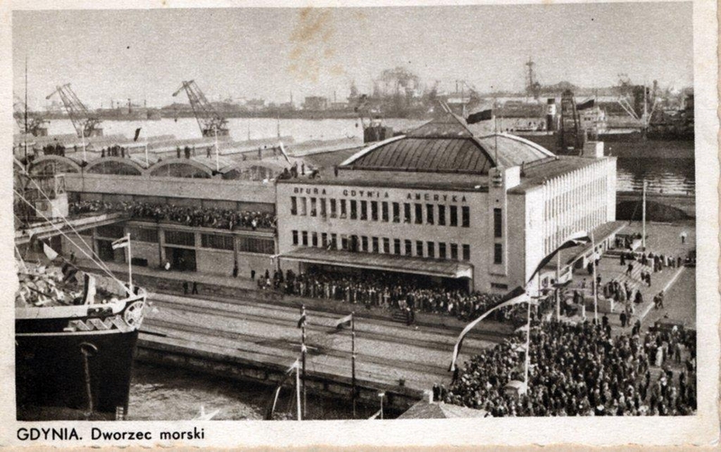 Opowiada historię milionów Polaków. Ma 79 lat