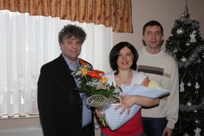 Odwiedził pierwszego urodzonego w 2013 r. mieszkańca Lęborka