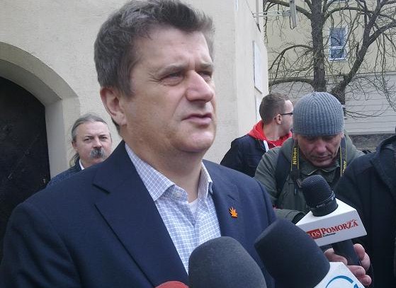 Ruch Palikota: Lech Wałęsa buduje mury