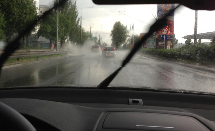 Znowu potężna ulewa w Trójmieście. Zamknięta trasa SKM w Gdyni