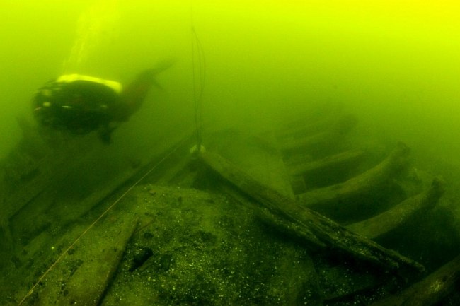Naukowcy badają wrak zatopionego Porcelanowca