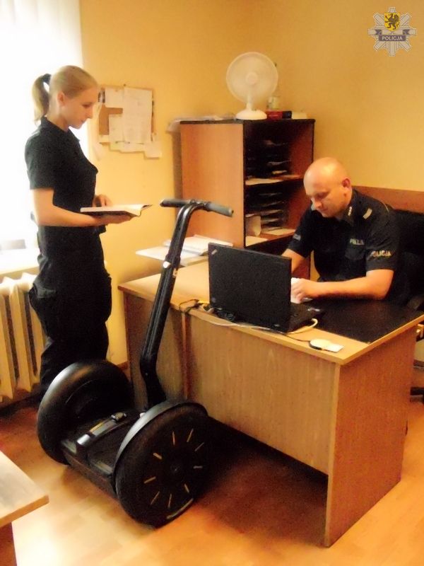 Segwayem przejechał dziecko na deptaku w Łebie