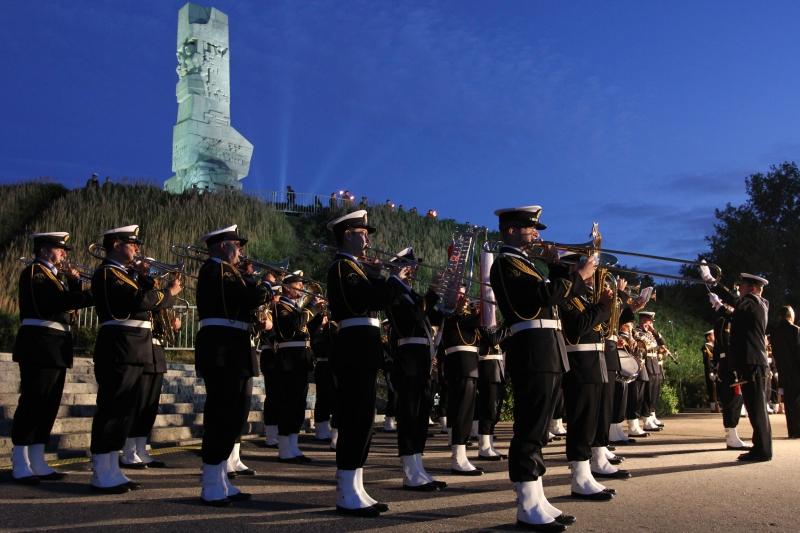 Premier na Westerplatte: 1 września to ciągle tragiczna lekcja