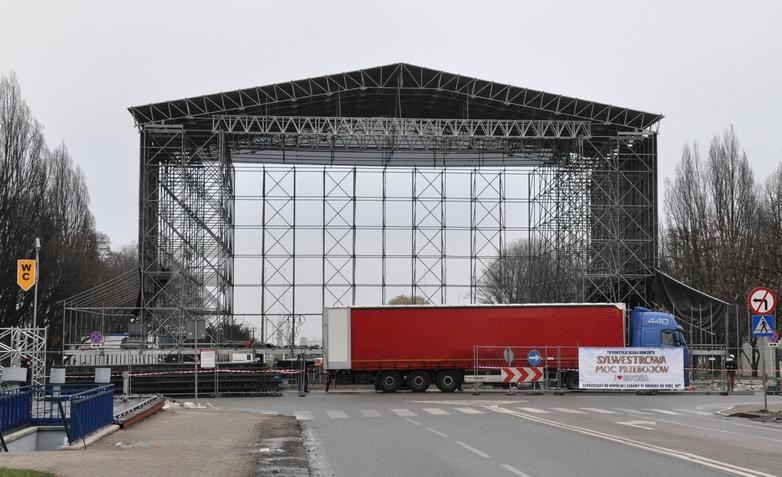 Sylwestrowa Moc Przebojów w Gdyni. Już powstaje scena