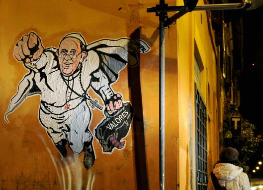 Papież Franciszek jako superman! Zabawny mural