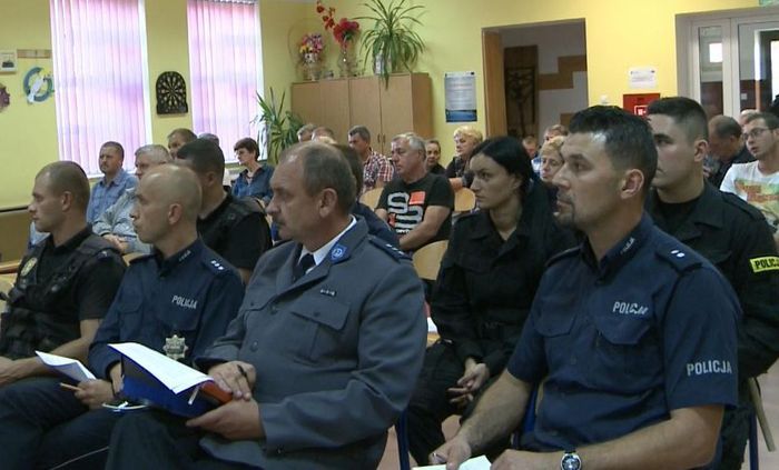 Bezpieczeństwo to nasza wspólna sprawa .Debata społeczna na zakończenie sezonu w Rowach