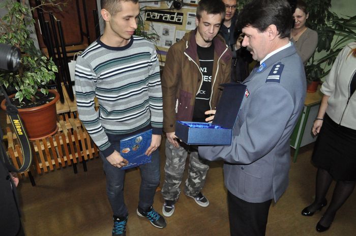 Gra miejska. Policyjny Patrol Szkół Mundurowych