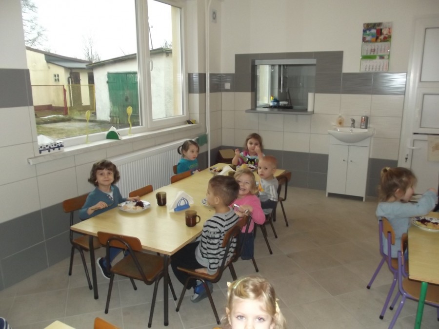 Przedszkolaki w Potęgowie korzystają z nowej stołówki