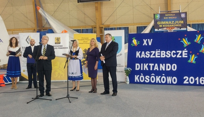 Kaszubskie dyktando w Kosakowie