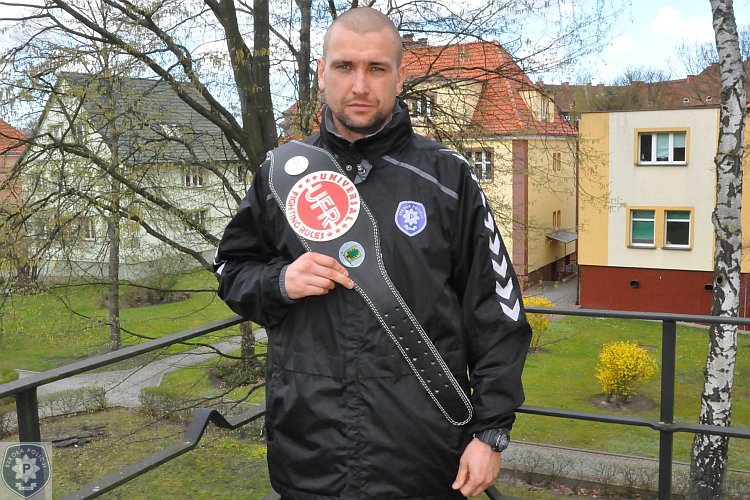 Wykładowca słupskiej Szkoły Policji z pasem mistrzowskim!