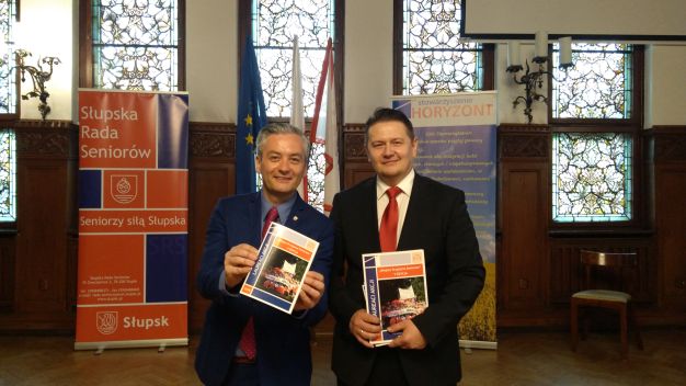 Instytut Historii i Politologii AP Słupsk miejscem przyjaznym seniorom