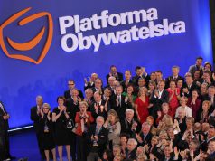 Minęło 20. lecie Platformy Obywatelskiej RP Politycy i sympatycy PO podczas wieczoru wyborczego w 2011 roku