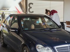 Gdzie szczepią przeciwko COVID-19 bez wysiadania z auta? Punkt drive-thru w Gdańsku Punktu Szczepień Drive Thru fot. Dominik Paszliński / www.gdansk.pl