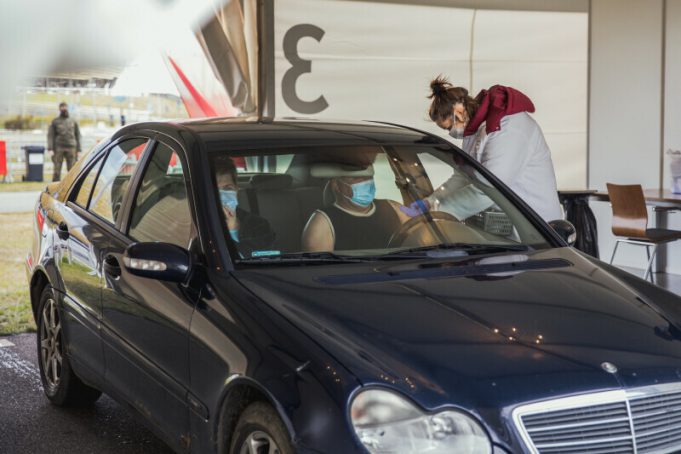 Punktu Szczepień Drive Thru Punktu Szczepień Drive Thru fot. Dominik Paszliński / www.gdansk.pl