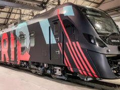 Z Gdańska do Kartuz i Kościerzyny pociągiem hybrydowym. Samorząd województwa kupi 4 składy