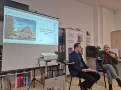 Promocja książki o historii Parafii Smażyno przyciągnęła licznych gości