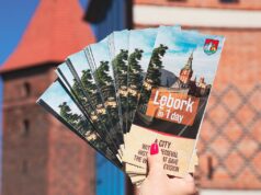 Odkryj Lębork w jeden dzień: Nowa, dwujęzyczna ulotka z mapą atrakcji już dostępna