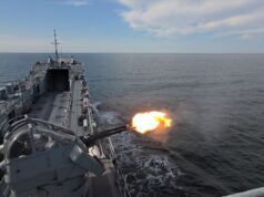 Manewry Marynarki Wojennej Nieustraszony Rekin-25